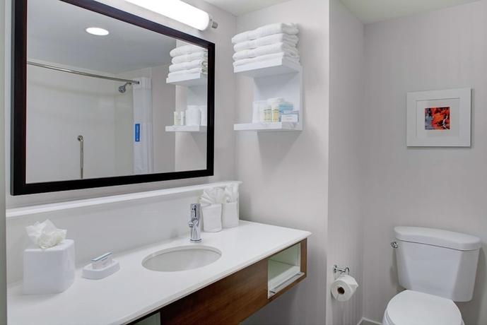 Imagen de la habitación del Hampton Inn and Suites Manchester, Manchester Area. Foto 10