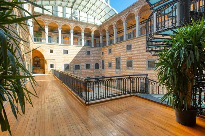 Imagen de los interiores del Han 1772 Hotel. Foto 16