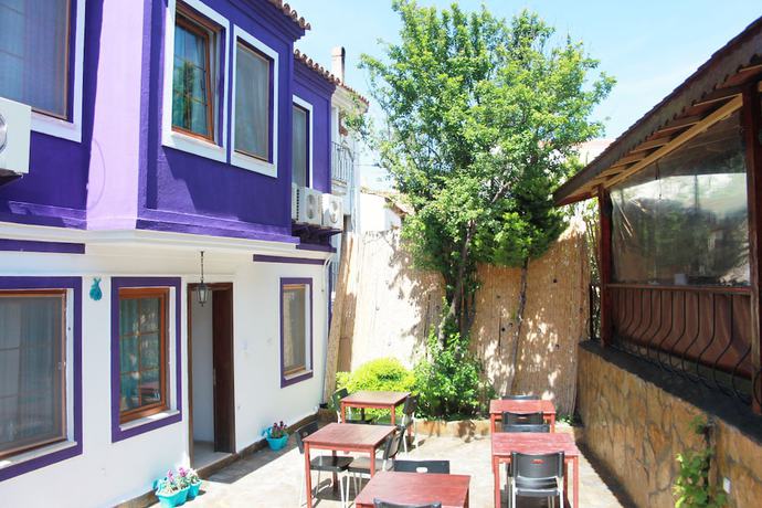 Imagen de los exteriores del Hanimeli Hotel. Foto 16