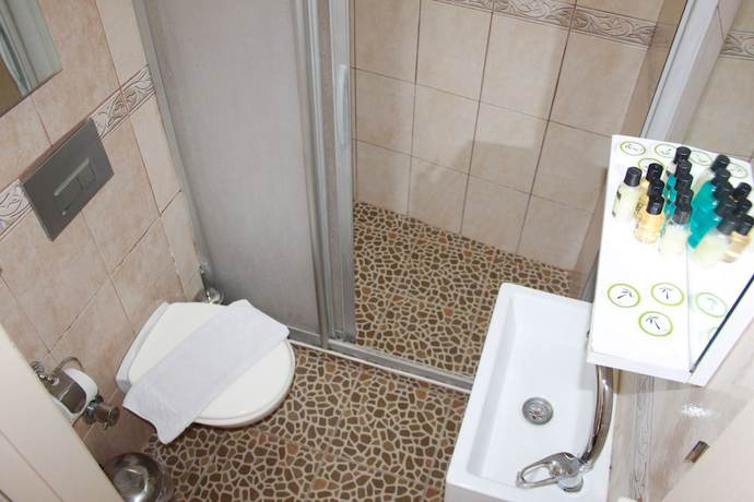 Imagen de la habitación del Hanimeli Hotel. Foto 11