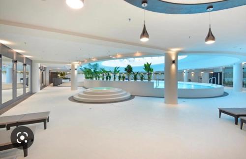 Imagen general del Hanza Tower 19 -Inn Apartments SPA & JACUSI & SAUNA & POOL. Foto 1