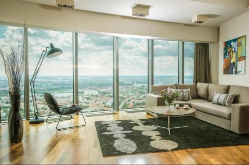 Imagen general del Hanza Tower CITY - 22 Apartments SPA Jacuzzi & Pool & Sauna. Foto 20