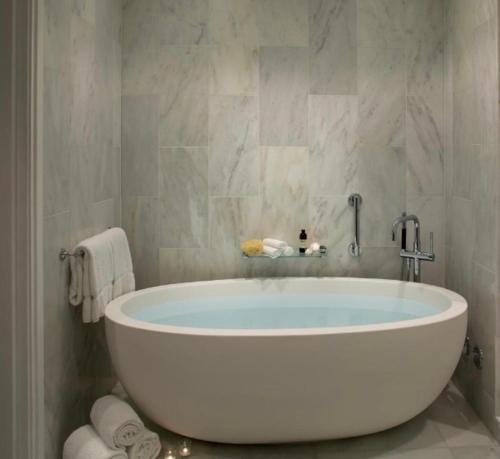 Imagen general del Hanza Tower Center Apartments POOL JACUSI SAUNA. Foto 16