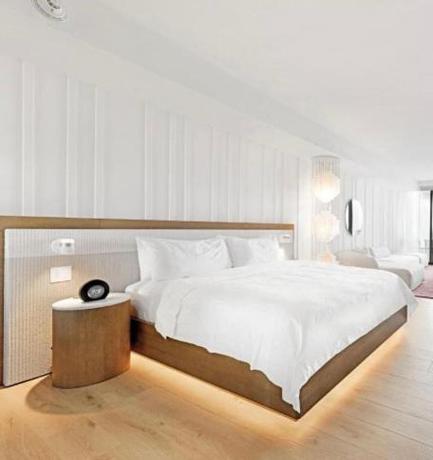 Imagen general del Hanza Tower WHITE SKY -23 Spa Jacuzzi Sauna Pool. Foto 12