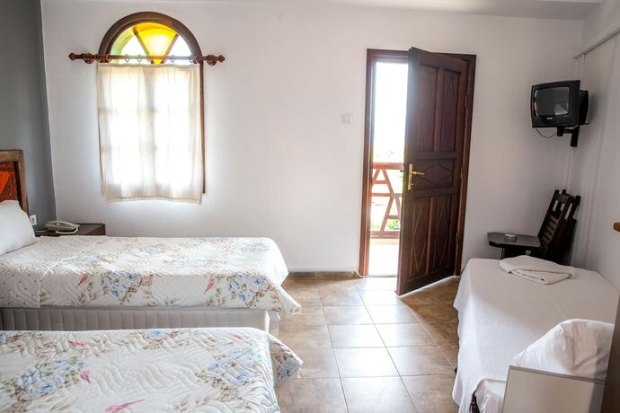 Imagen de la habitación del Hanzara Hotel. Foto 22