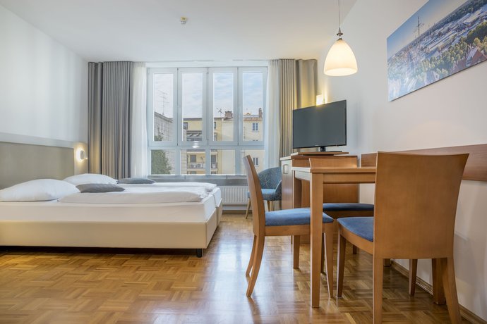 Imagen de la habitación del Hapimag Resort München. Foto 12