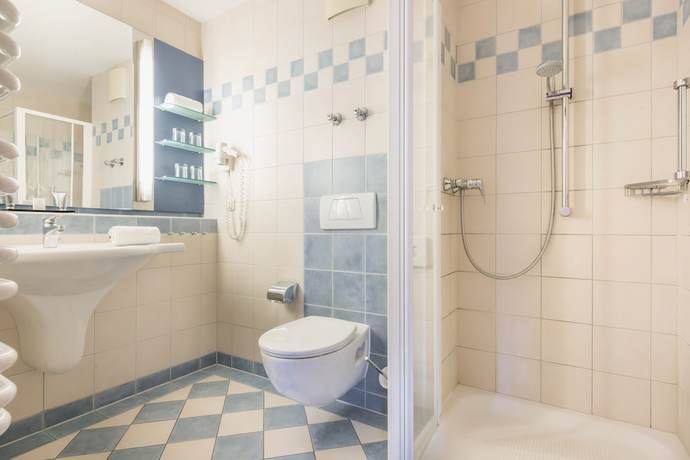 Imagen de la habitación del Hapimag Resort München. Foto 15