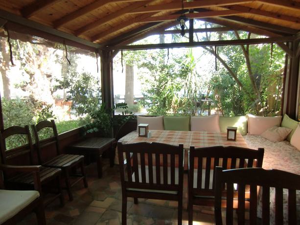 Imagen de los interiores del Happy Caretta Hotel. Foto 20