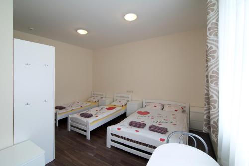Imagen de la habitación del Happy Hotel. Foto 8