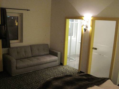 Imagen de la habitación del Harakiri. Foto 10