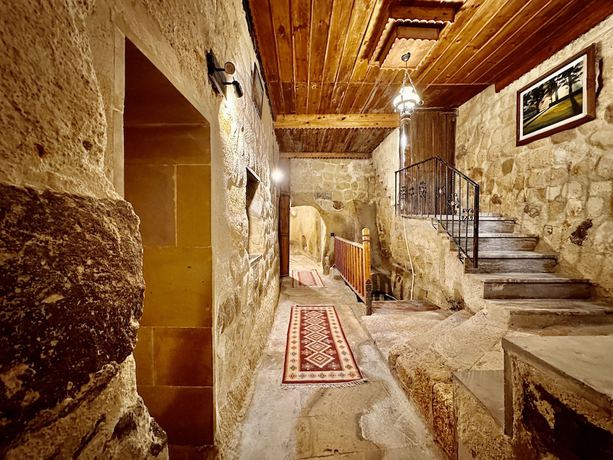 Imagen de los interiores del Harkasos Cave Hotel. Foto 17