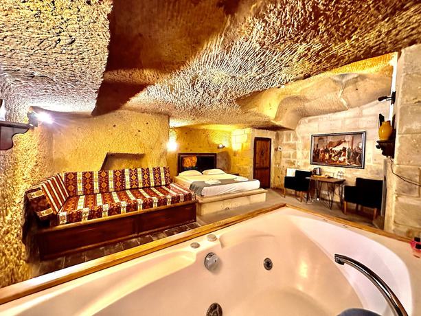 Imagen de la habitación del Harkasos Cave Hotel. Foto 12