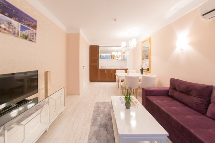 Imagen de la habitación del Harmony Suites Monte Carlo. Foto 11