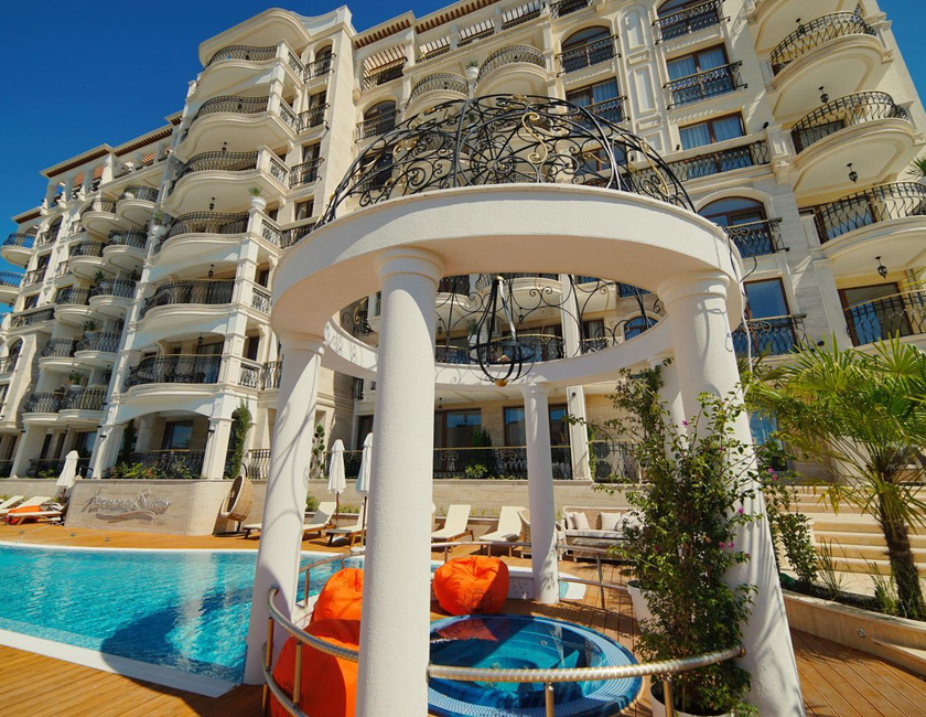 Imagen general del Harmony Suites Saint Vlas. Foto 6
