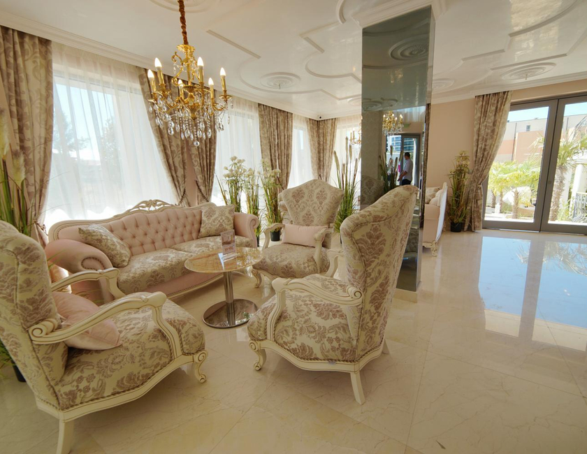 Imagen general del Harmony Suites Saint Vlas. Foto 14