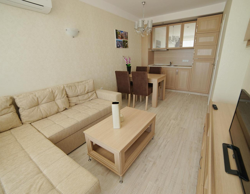 Imagen general del Harmony Suites Saint Vlas. Foto 18