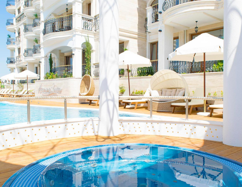 Imagen general del Harmony Suites Saint Vlas. Foto 20