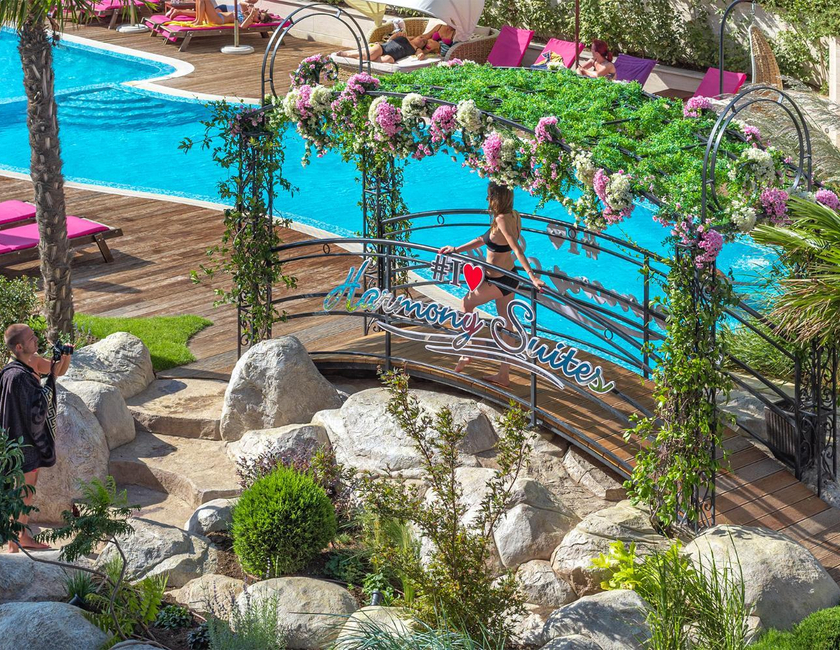 Imagen general del Harmony Suites Saint Vlas. Foto 23