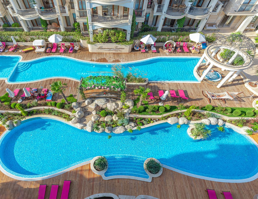 Imagen general del Harmony Suites Saint Vlas. Foto 24