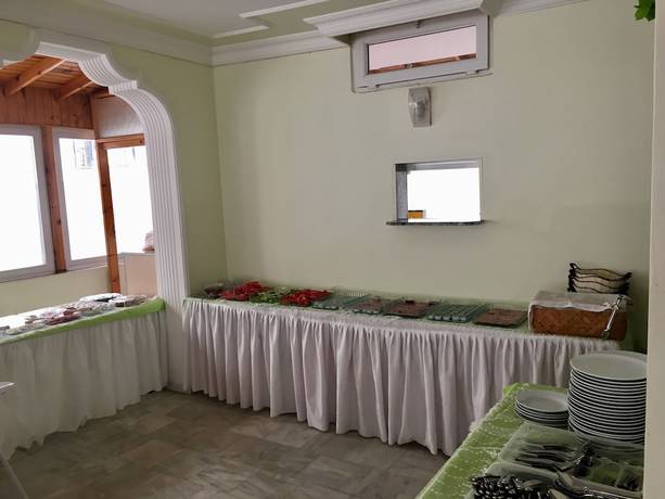 Imagen de los interiores del Harvest Hotel. Foto 18