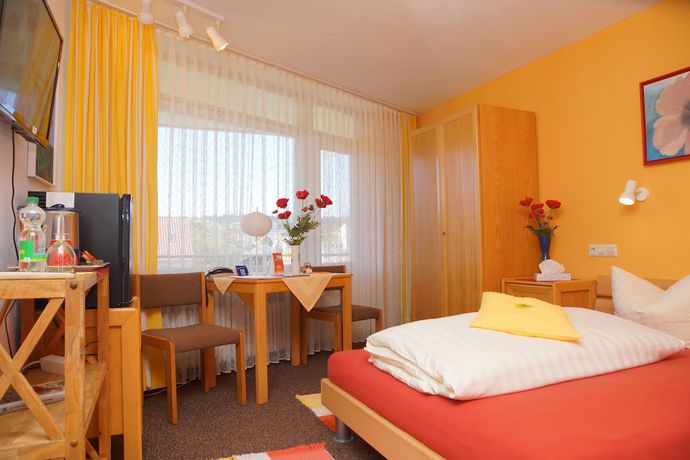Imagen de la habitación del Haus Am Kurpark Hotel Garni. Foto 9