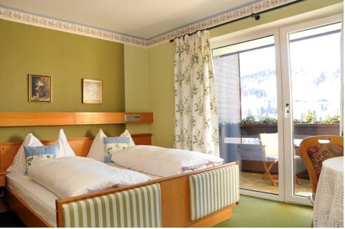 Imagen de los exteriores del Haus Hoffmann. Foto 6