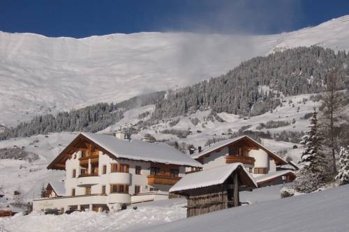 Imagen de los exteriores del Haus Sunnbichl. Foto 8