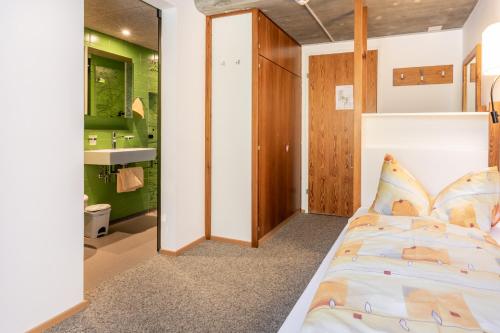 Imagen de la habitación del Haus der Begegnung Kloster Ilanz. Foto 8
