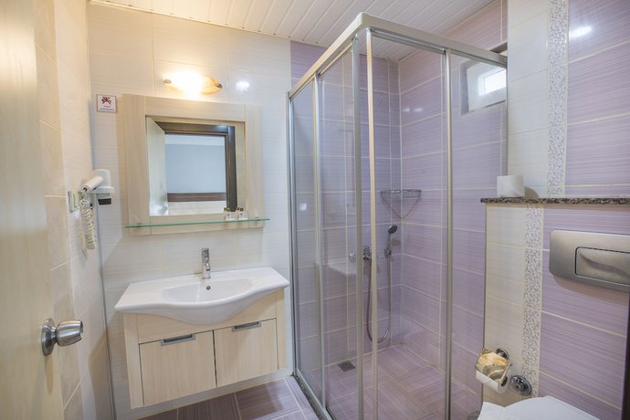 Imagen de la habitación del Hawaii Suite Beach Hotel. Foto 10