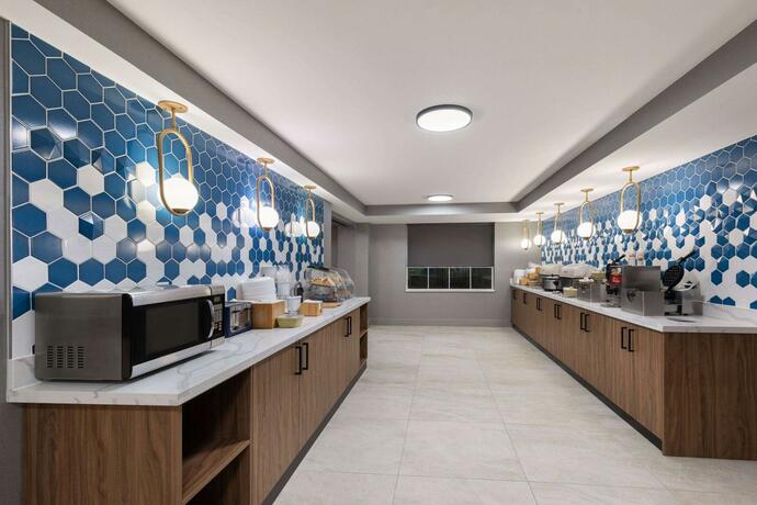 Imagen del bar/restaurante del Hawthorn Extended Stay by Wyndham Knoxville. Foto 12