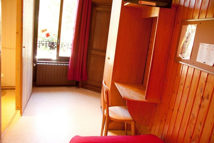 Imagen de la habitación del H&eacute;bergement Artense. Foto 18