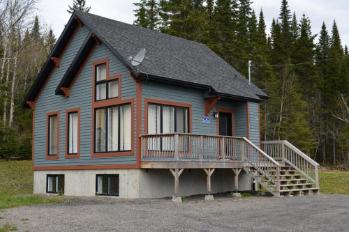 Imagen de la habitación del H&eacute;bergements Station de ski Val-d\'Ir&egrave;ne. Foto 15