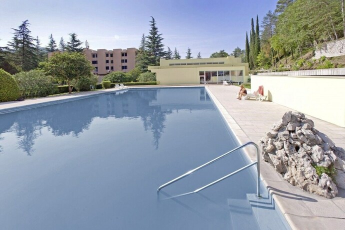 Imagen de la piscina del Health Resort Spa Istarske Toplice Sv Stjepan. Foto 31