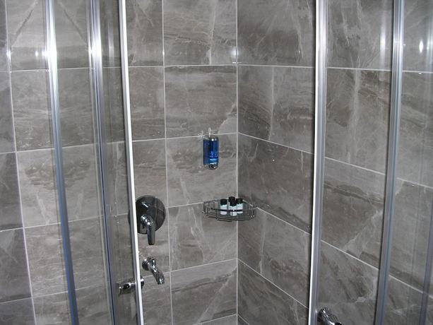 Imagen de la habitación del Hebo Marina Hotel. Foto 17