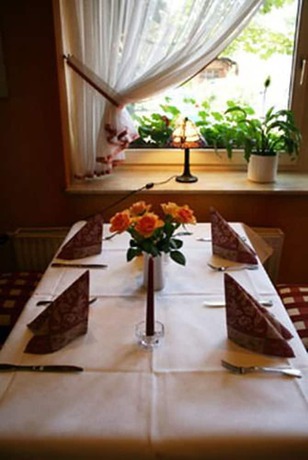 Imagen del bar/restaurante del Heide Hotel Kl&uuml;tz. Foto 2