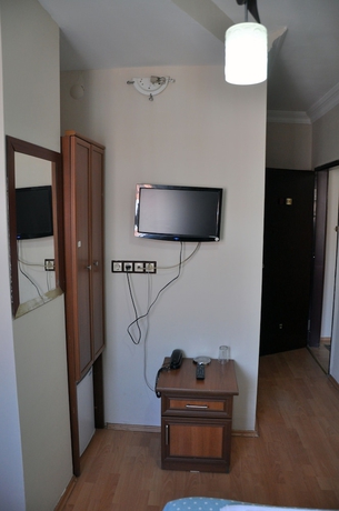Imagen de la habitación del Hekimoglu Otel. Foto 12