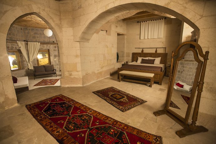 Imagen de la habitación del Helike Cave Hotel. Foto 7