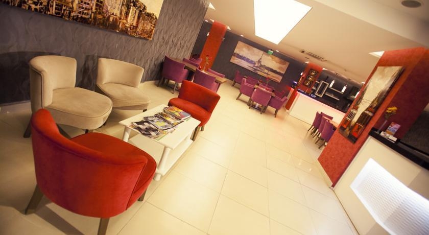 Imagen general del Helikon Business Hotel. Foto 7