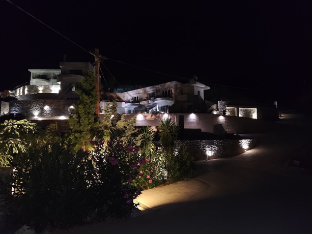 Imagen general del Heliopetra Sea View Studios. Foto 4