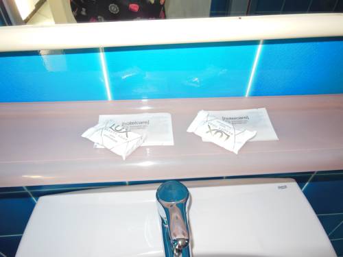 Imagen de la habitación del Helios Hotel. Foto 3