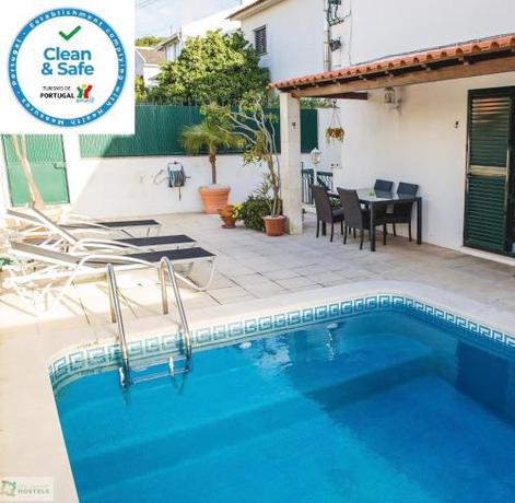 Imagen general del Help Yourself Hostels - Carcavelos Coast. Foto 1