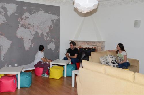 Imagen general del Help Yourself Hostels - Carcavelos Coast. Foto 2
