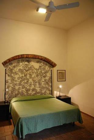 Imagen de la habitación del Helvetia Pisa Tower. Foto 5