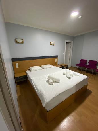 Imagen de la habitación del Heraldic Room Hotel. Foto 6