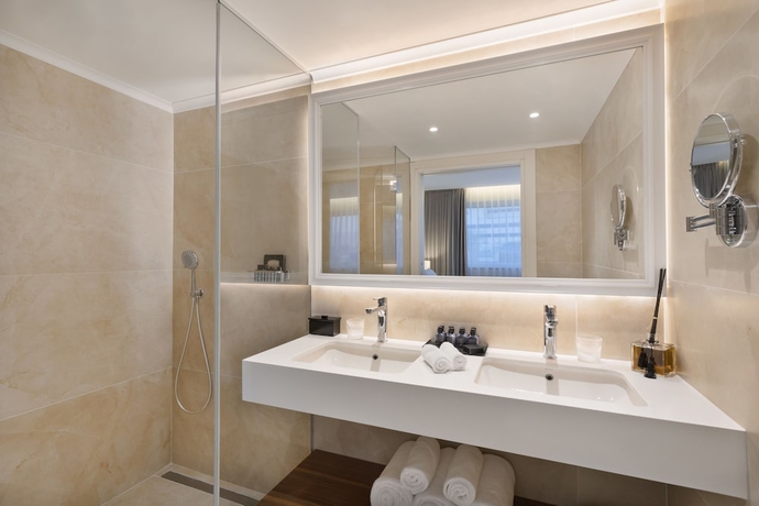 Imagen de la habitación del Herbert Samuel Milos Dead Sea. Foto 12