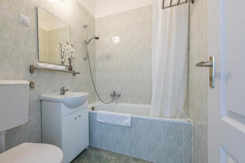 Imagen de la habitación del Herczeg Udvarh&aacute;z Poroszl&oacute;. Foto 4