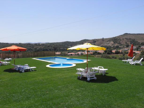 Imagen de los exteriores del Herdade Do Azinhal. Foto 10