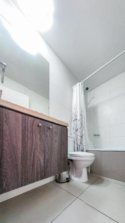 Imagen general del Hermoso dpto cercano a metro y centros comerciales. Foto 1