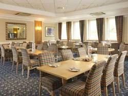 Imagen general del Hertfordshire Moat House. Foto 12