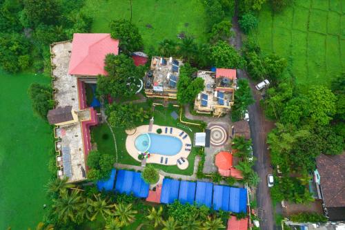 Imagen general del Hibis Hotels & Resorts Ashvem, Near Ashvem Beach, Goa. Foto 15